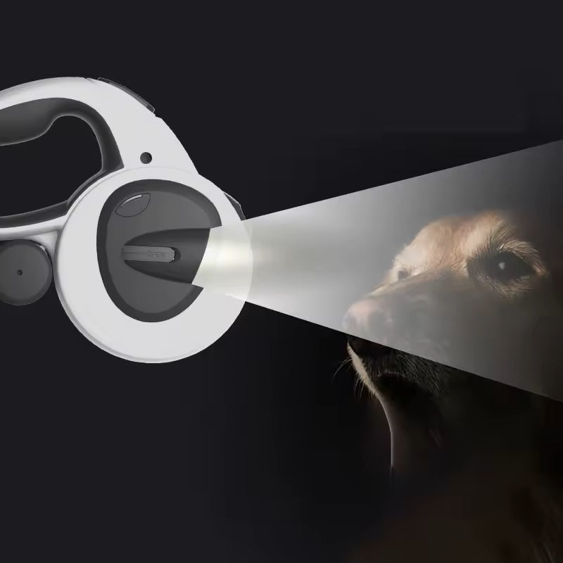 Intrekbare hondenriem met LED en poepzakdispenser | LumoTrek
