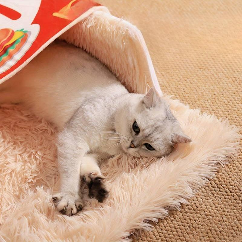 Liesje kattenbed | Comfortabel bed voor katten van pluche