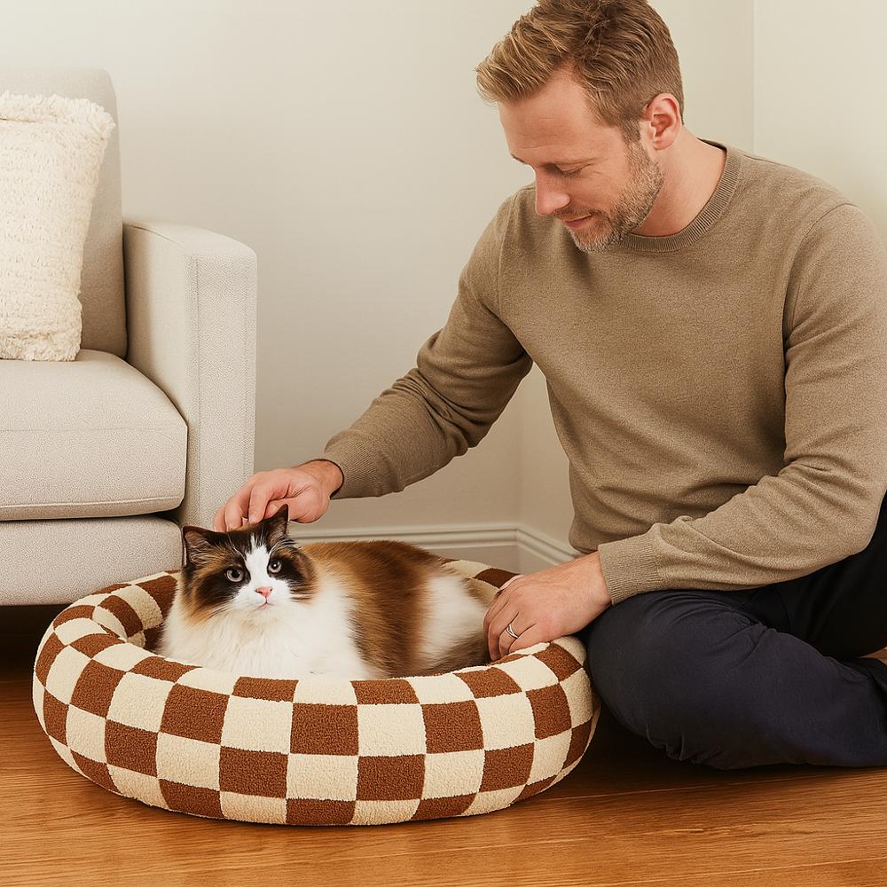 Kattenmand pluche met ronde vorm en wasbare hoes | Miarro
