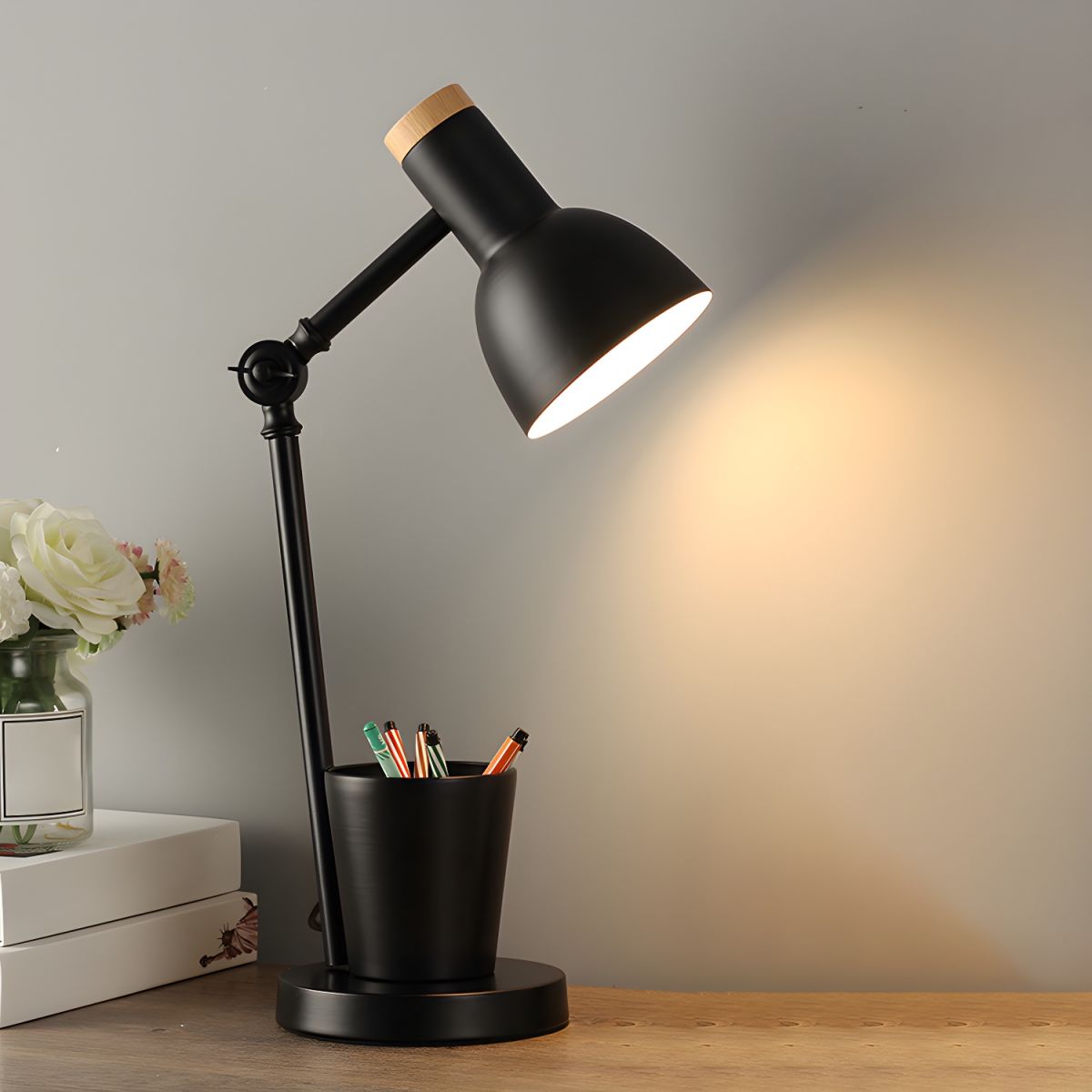 Tafellamp met Metalen Kap Scandinavische Bureau Pennenhouder | Ferivo