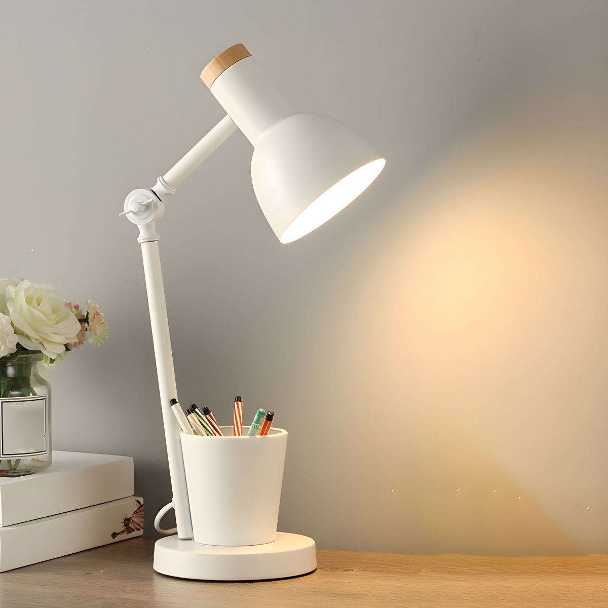 Tafellamp met Metalen Kap Scandinavische Bureau Pennenhouder | Ferivo