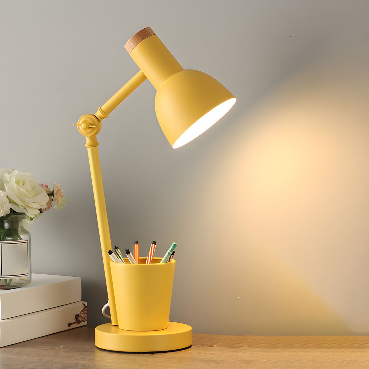 Tafellamp met Metalen Kap Scandinavische Bureau Pennenhouder | Ferivo