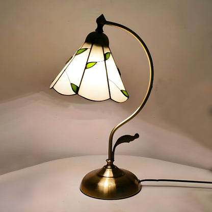 Tafellamp met Tiffany Glazen Koepel in Klassieke Stijl | Virelo