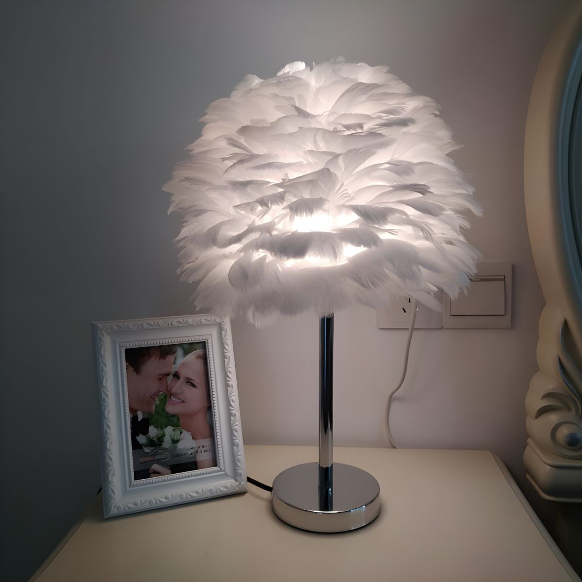 Tafellamp met Veren Kap Modern Bedlamp | Felira